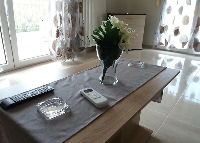 Jordan's 2nd At * Nea Michaniona