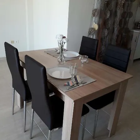 公寓 Jordan's 2nd At 尼亚米卡尼奥纳